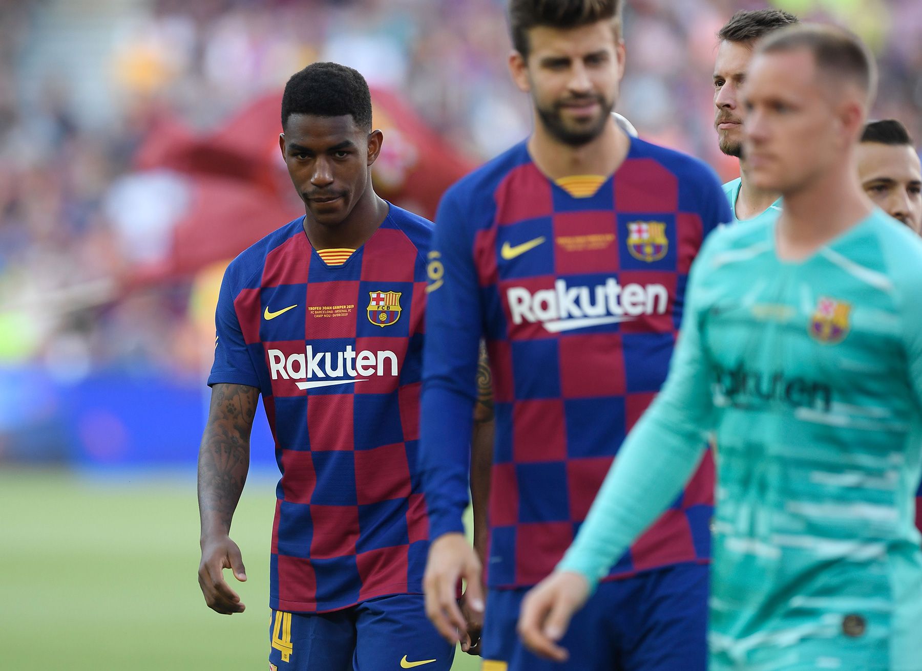 Onhandig linnen de studie The number that Junior Firpo will wear at FC Barcelona