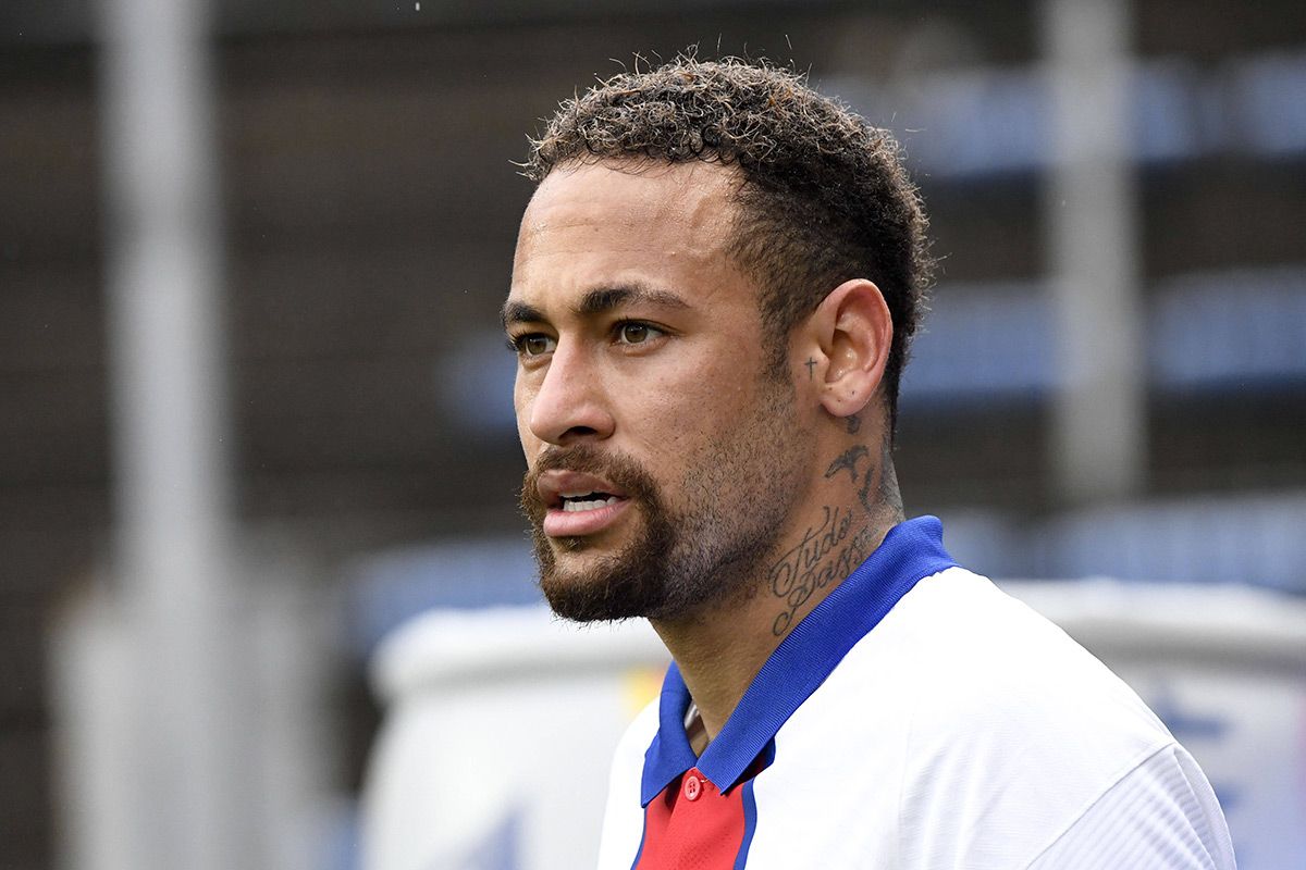 Wink To The Barca Neymar Is Not Convinced To Be Still In The Psg