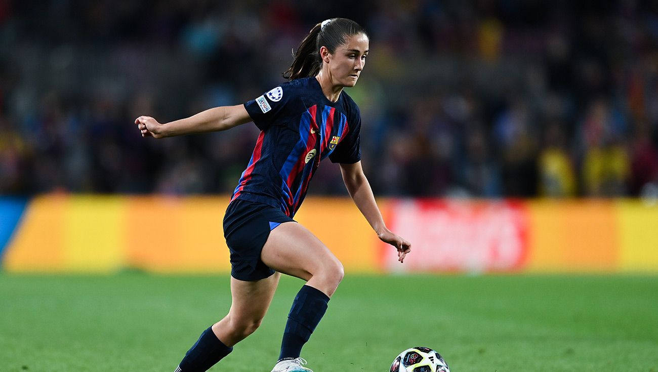 Bruna Vilamala durante un partido con el Barça