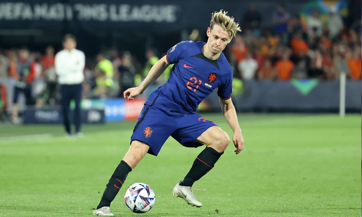 Frenkie de Jong en un partido con Países Bajos