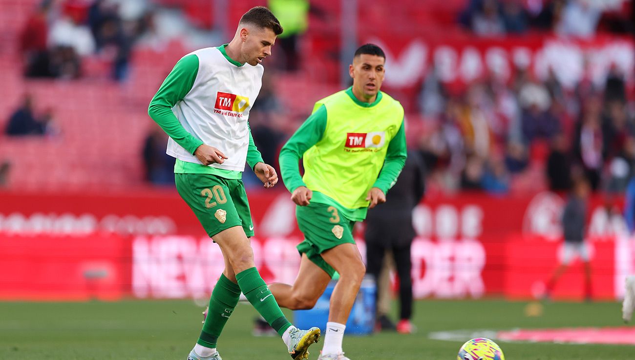 Gerard Gumbau antes de un partido con el Elche