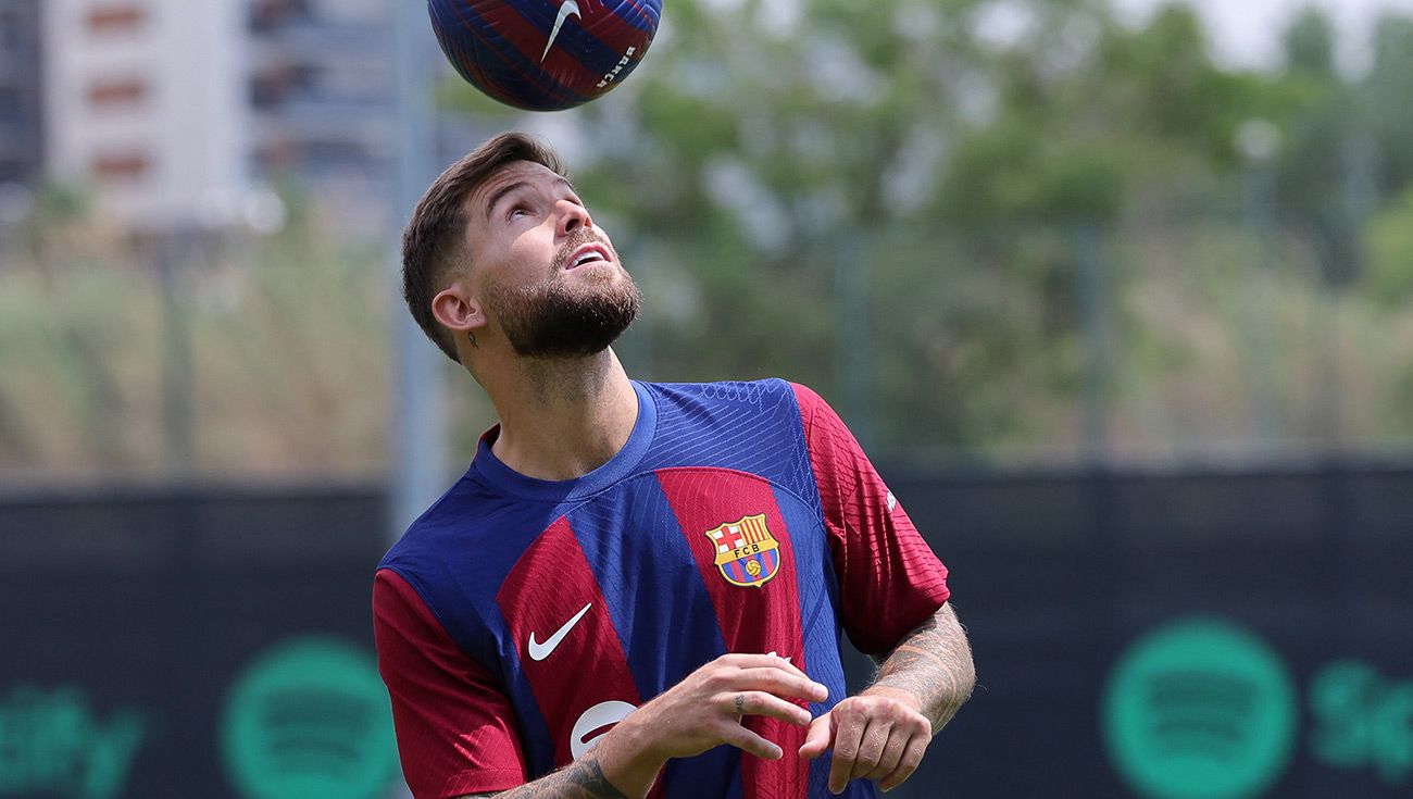 The 'jewel' of Barça Atlètic chosen by Xavi to replace Iñigo Martínez