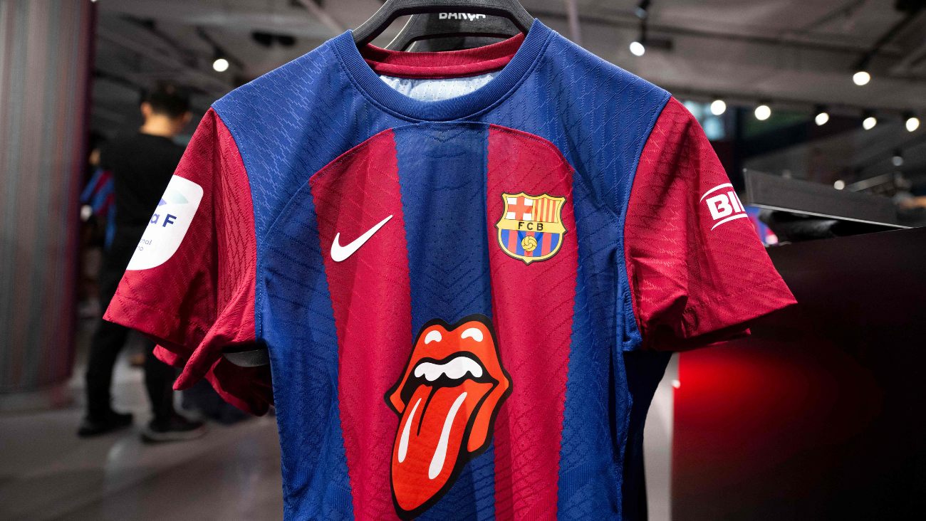 Cuándo comprar la camiseta del Barcelona con los Rolling Stones que se  llevará en el Clásico?