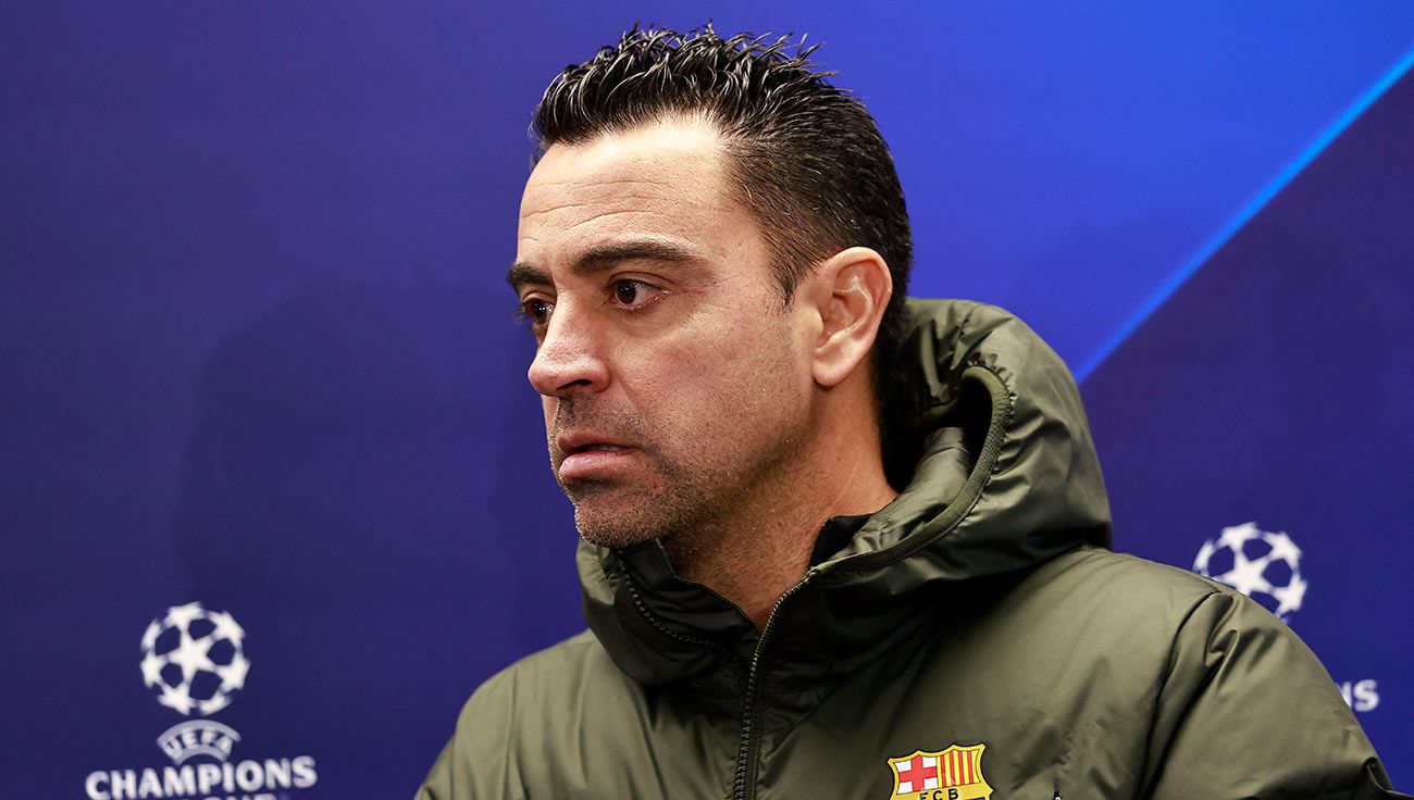 Xavi Hernández durante una rueda de prensa