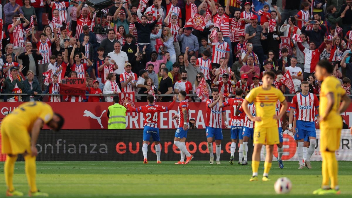 El Girona celebra un gol ante el Barça