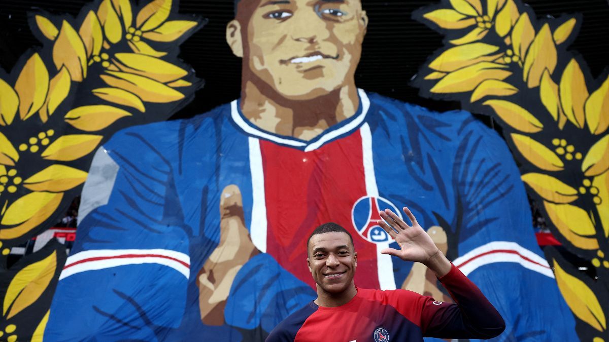 Kylian Mbappé en su despedida del Parque de los Príncipes