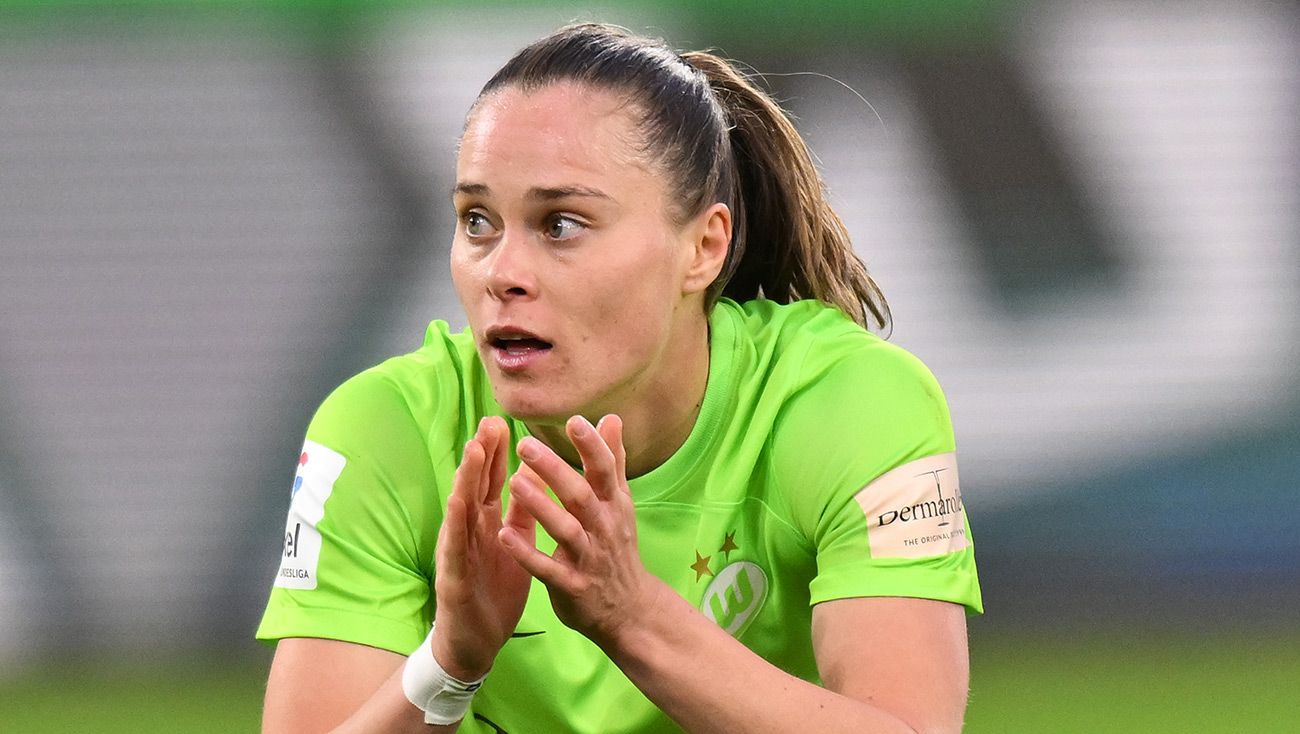 Ewa Pajor tras un partido con el Wolfsburgo