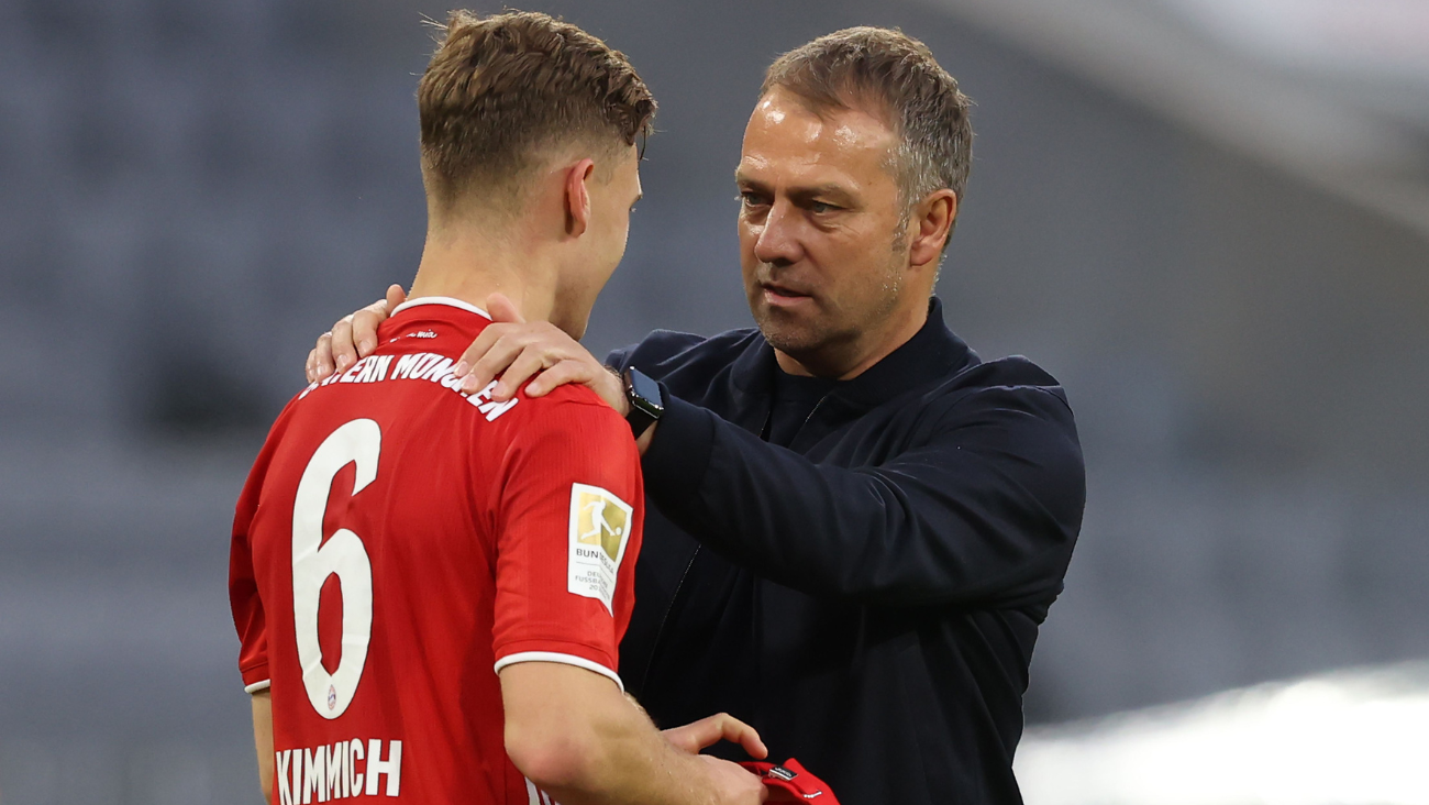Joshua Kimmich y Hansi Flick en el Bayern Múnich