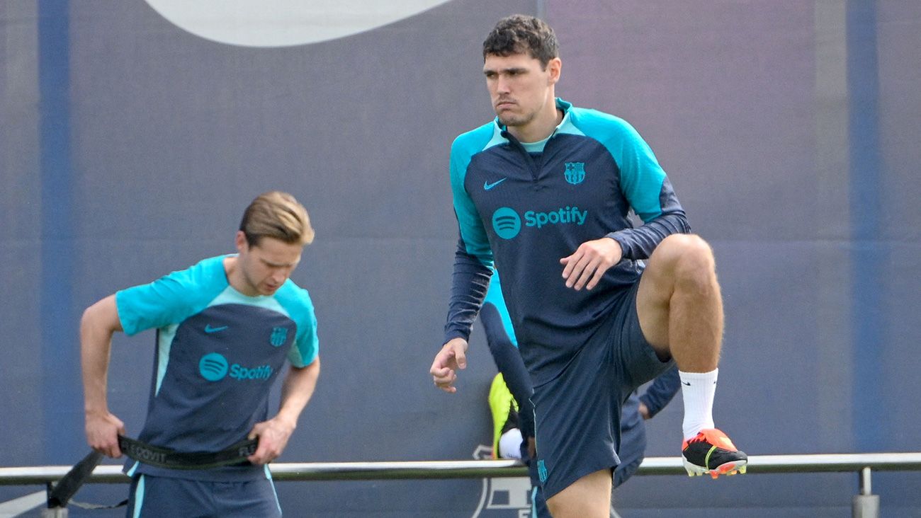 Andreas Christensen durante un entrenamiento con el Barça