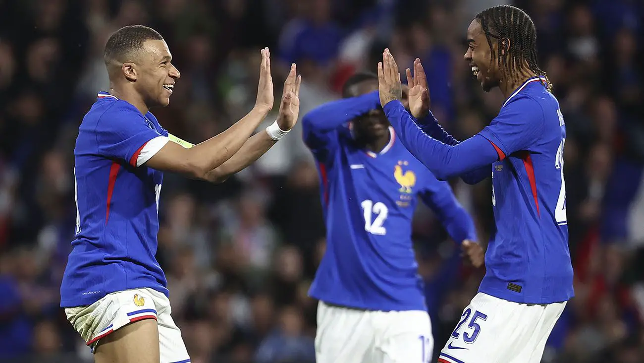 Kylian Mbappé festejando su gol ante Luxemburgo (3-0)