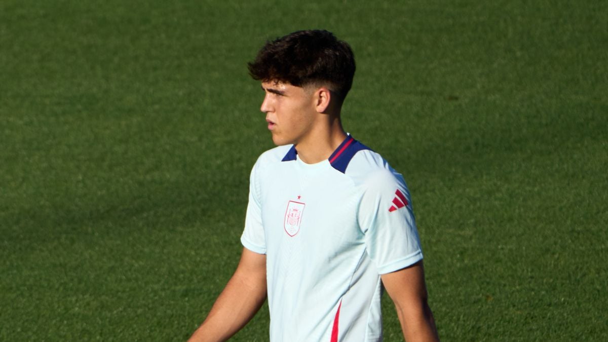 Pau Cubarsí en un entrenamiento