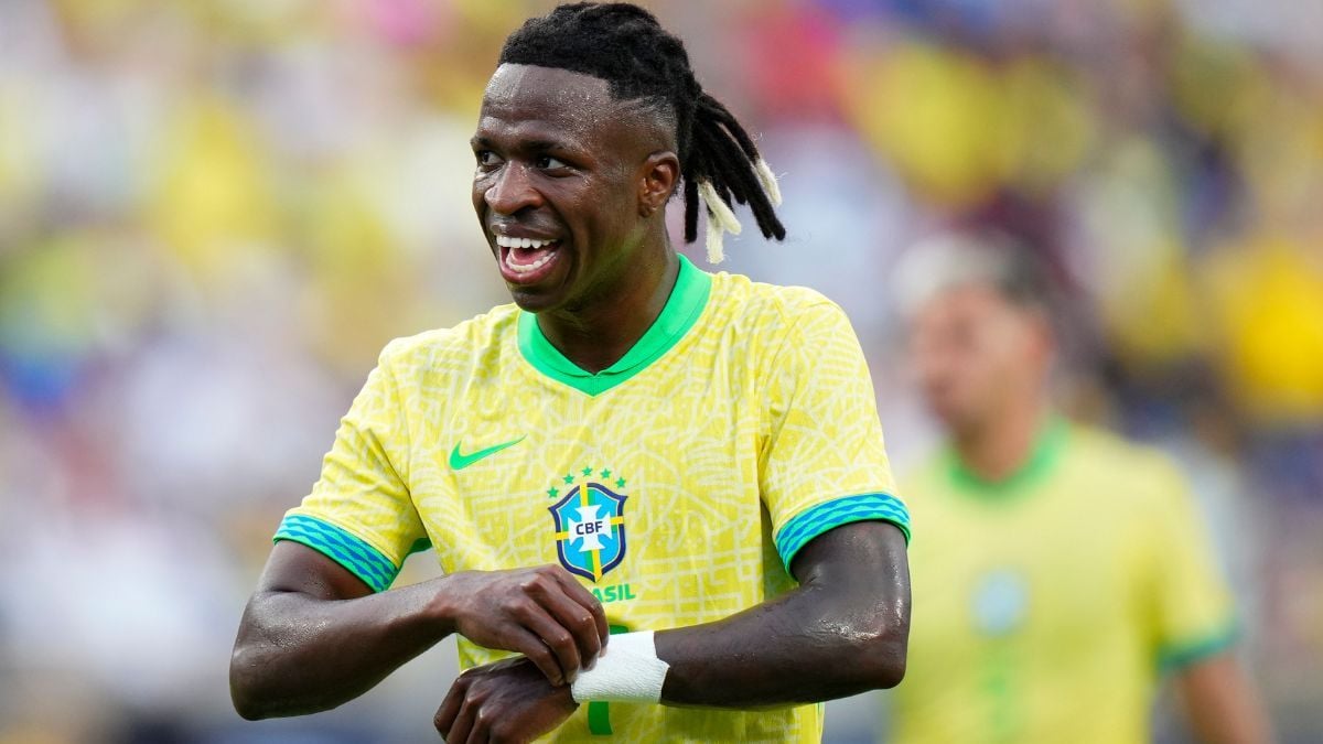 Vinicius en un partido con Brasil