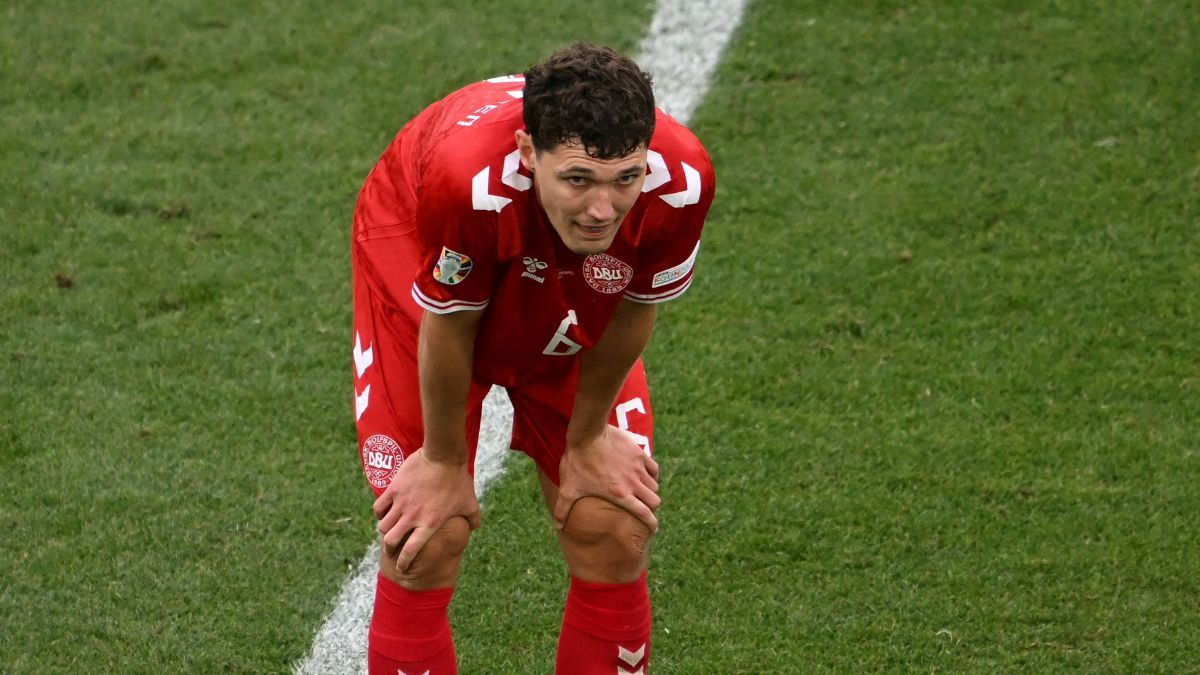 Andreas Christensen en su debut en la Eurocopa