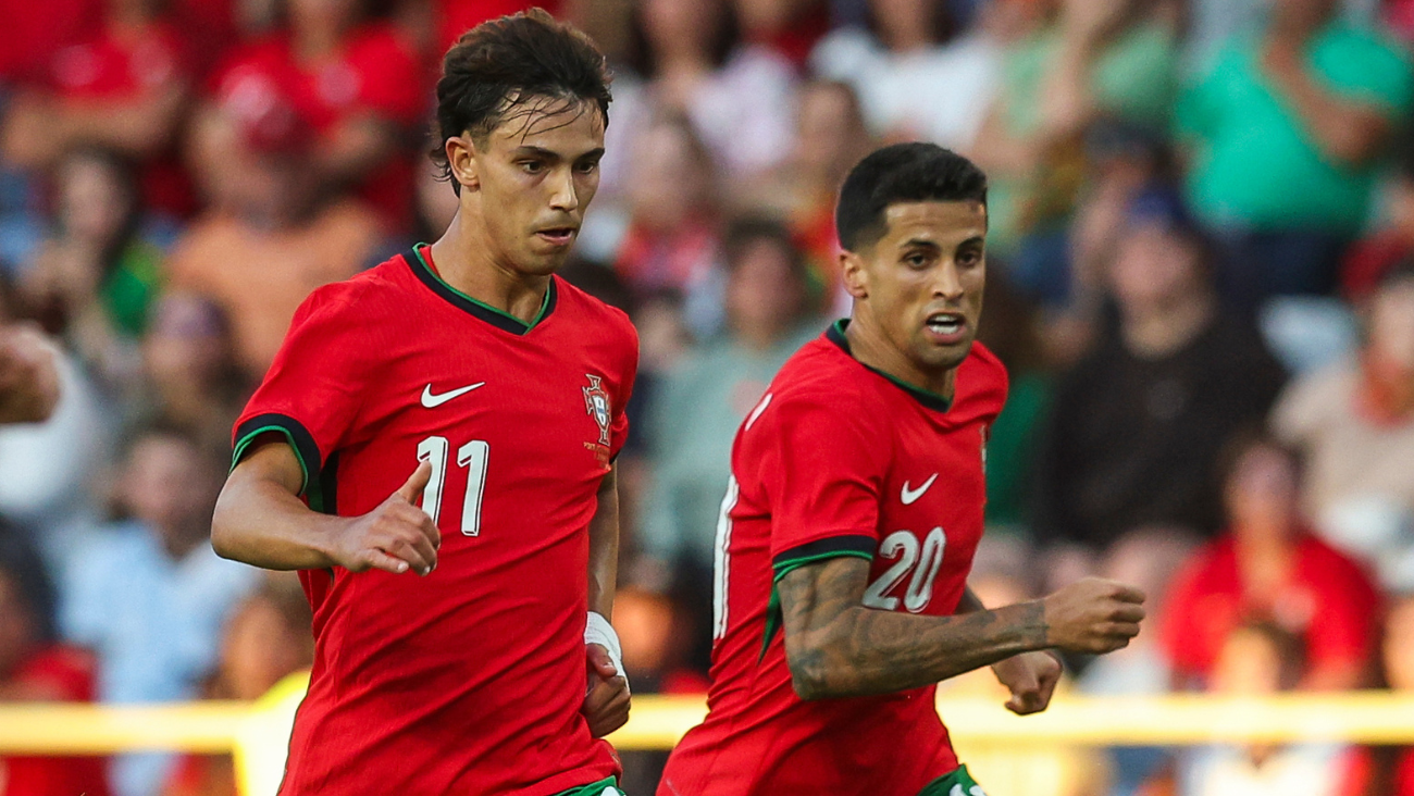 Joao Felix y Cancelo en el duelo amistoso entre la selección de Portugal e Irlanda previo a la Eurocopa 2024