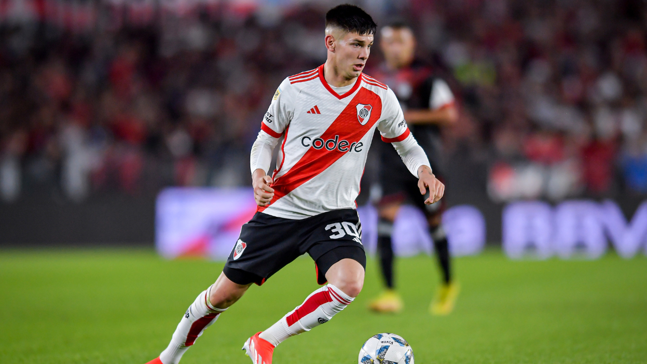 Franco Mastantuono en el duelo entre River Plate y Central Córdoba en la Liga Profesional Argentina