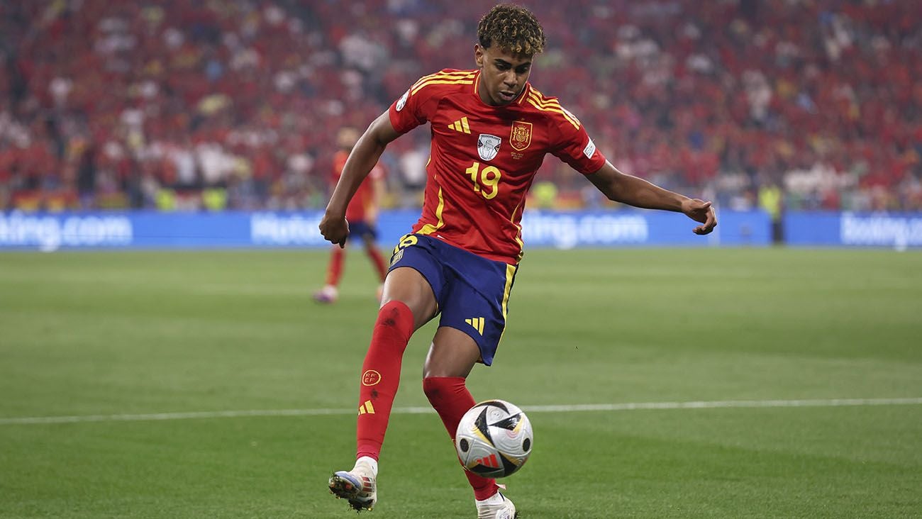 Lamine Yamal during Spain-France (2-1)