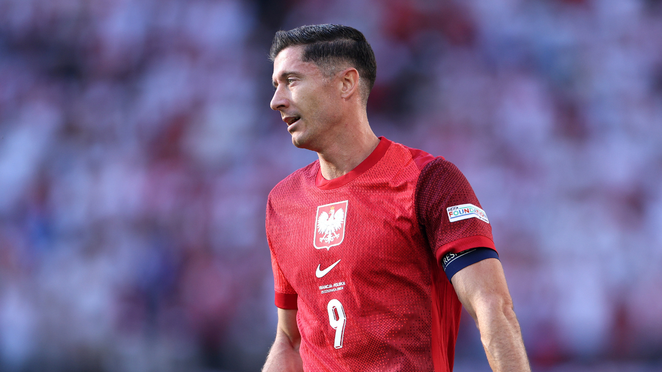 Robert Lewandowski en el duelo entre Francia y Polonia en la fase de grupos de la Eurocopa 2024