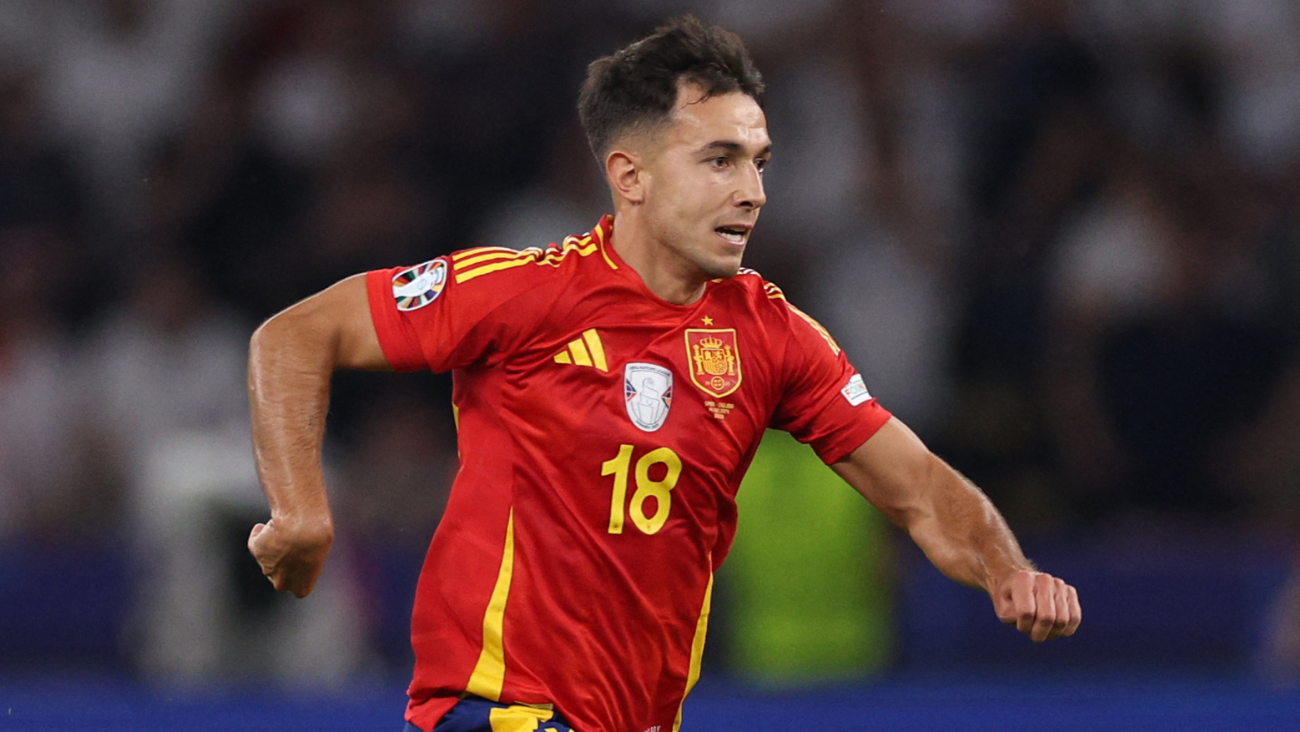 Martín Zubimendi en el duelo entre la selección de España e Inglaterra en la final de la Eurocopa 2024