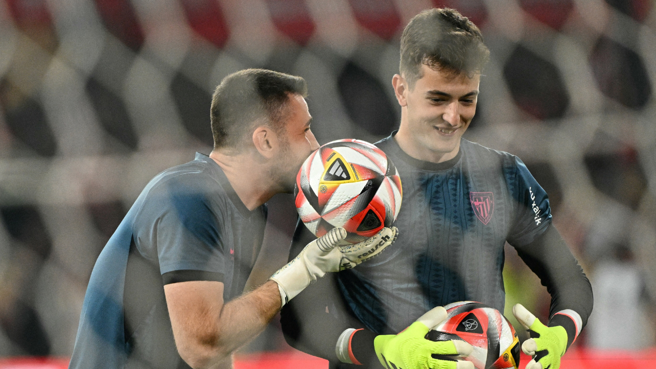 Unai Simón y Julen Agirrezabala en el Athletic Club