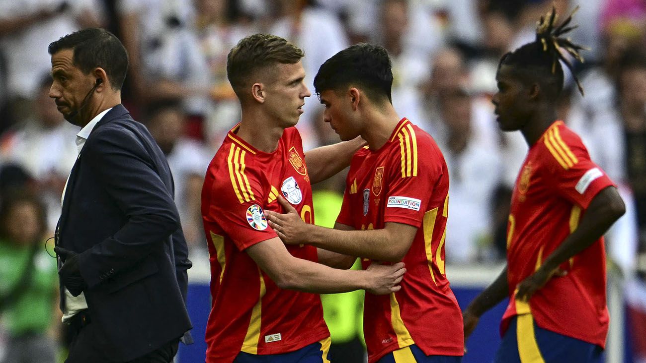 Pedri and Dani Olmo during Euro 2024