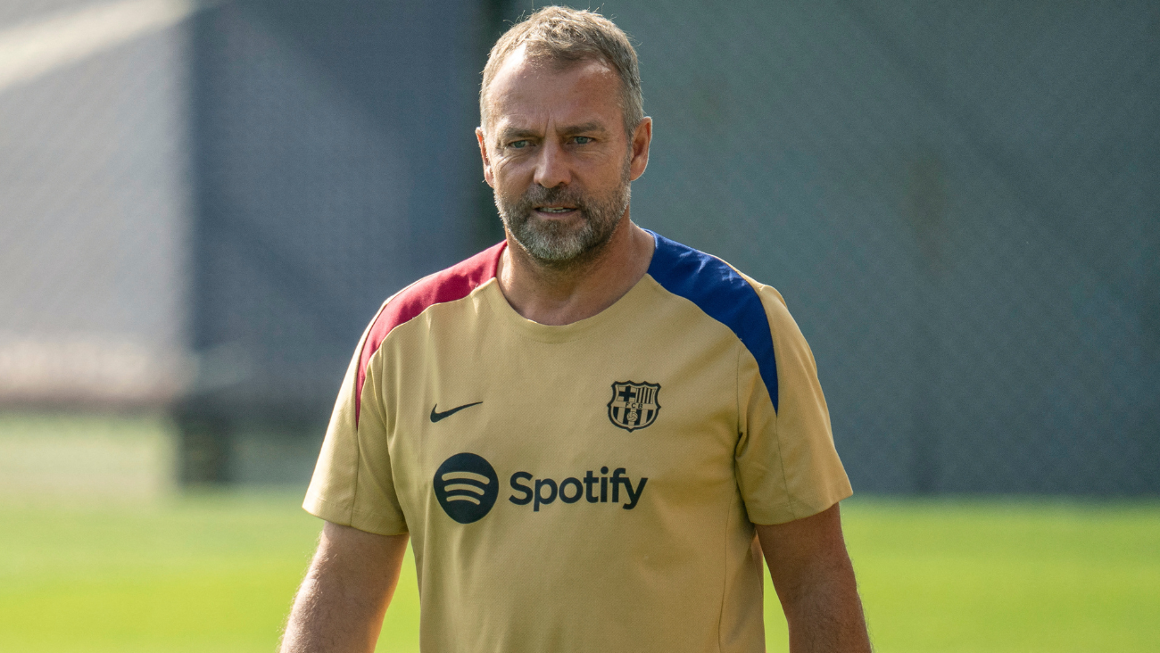 Hansi Flick en un entrenamiento de pretemporada del FC Barcelona