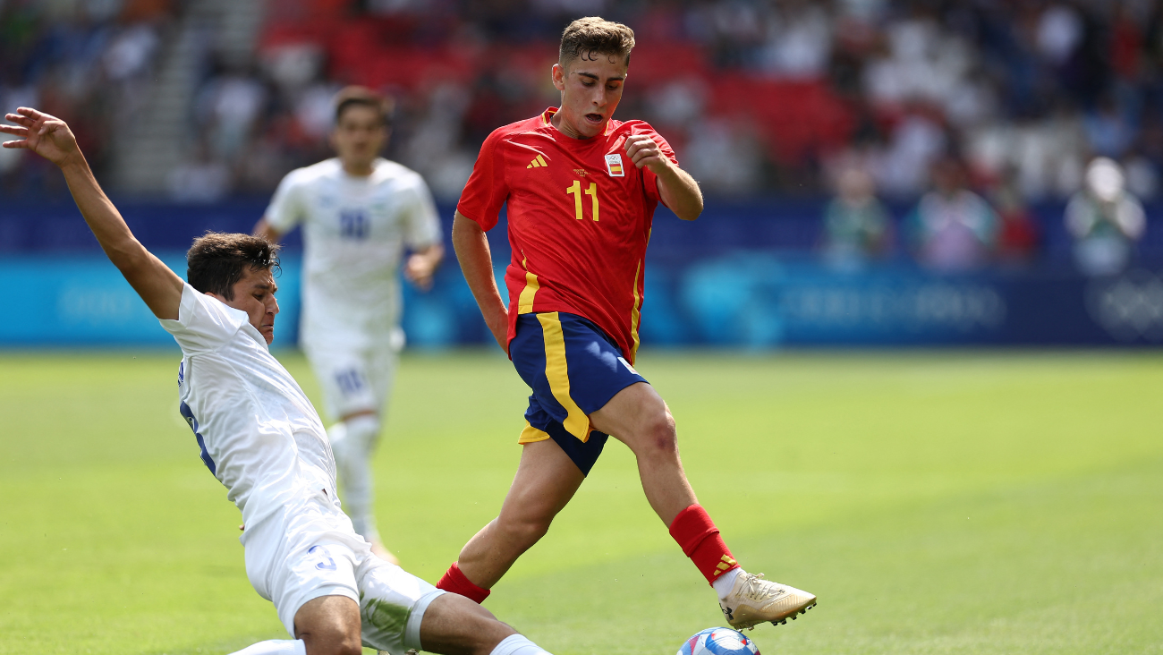 Fermín López en el duelo entre España y Uzbekistán en los Juegos Olímpicos París 2024