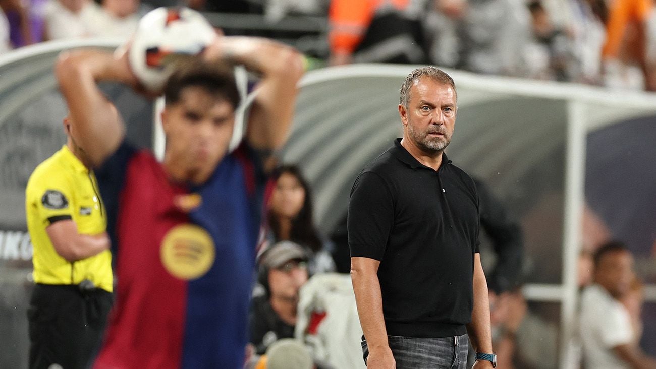 Hansi Flick during Madrid-Barça in New Jersey