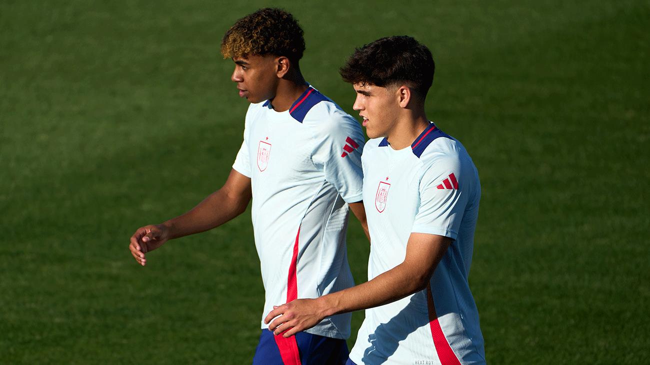 Lamine Yamal y Pau Cubarsi en un entrenamiento