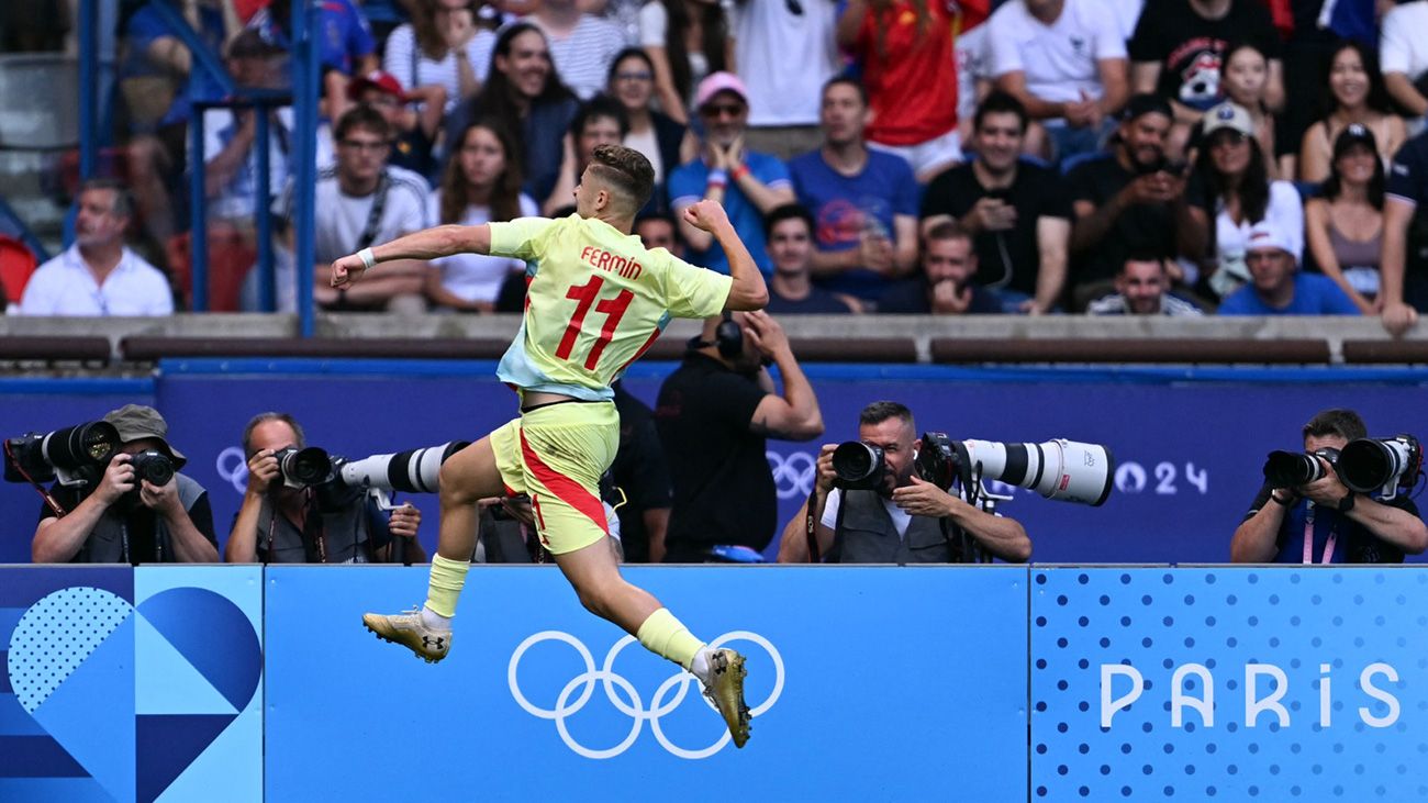 Fermín López celebrando su gol ante Francia