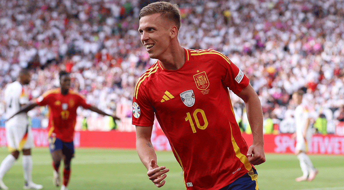 Dani Olmo en un partido de la Eurocopa