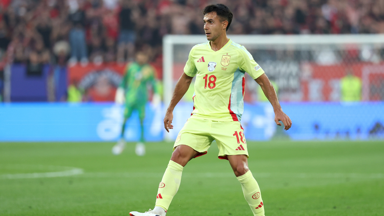 Martín Zubimendi en el duelo entre la selección de España y Albania en la Eurocopa 2024