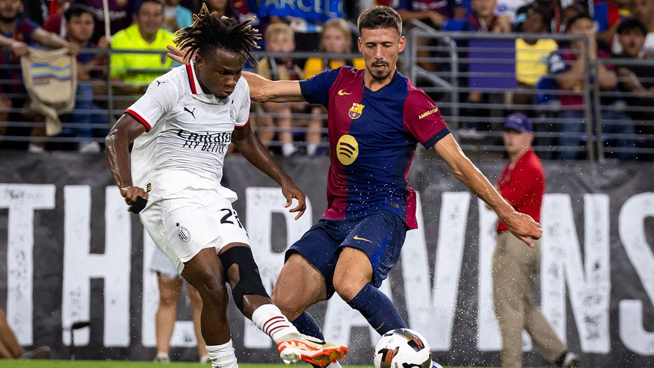 Clément Lenglet con el Barça ante el Milan