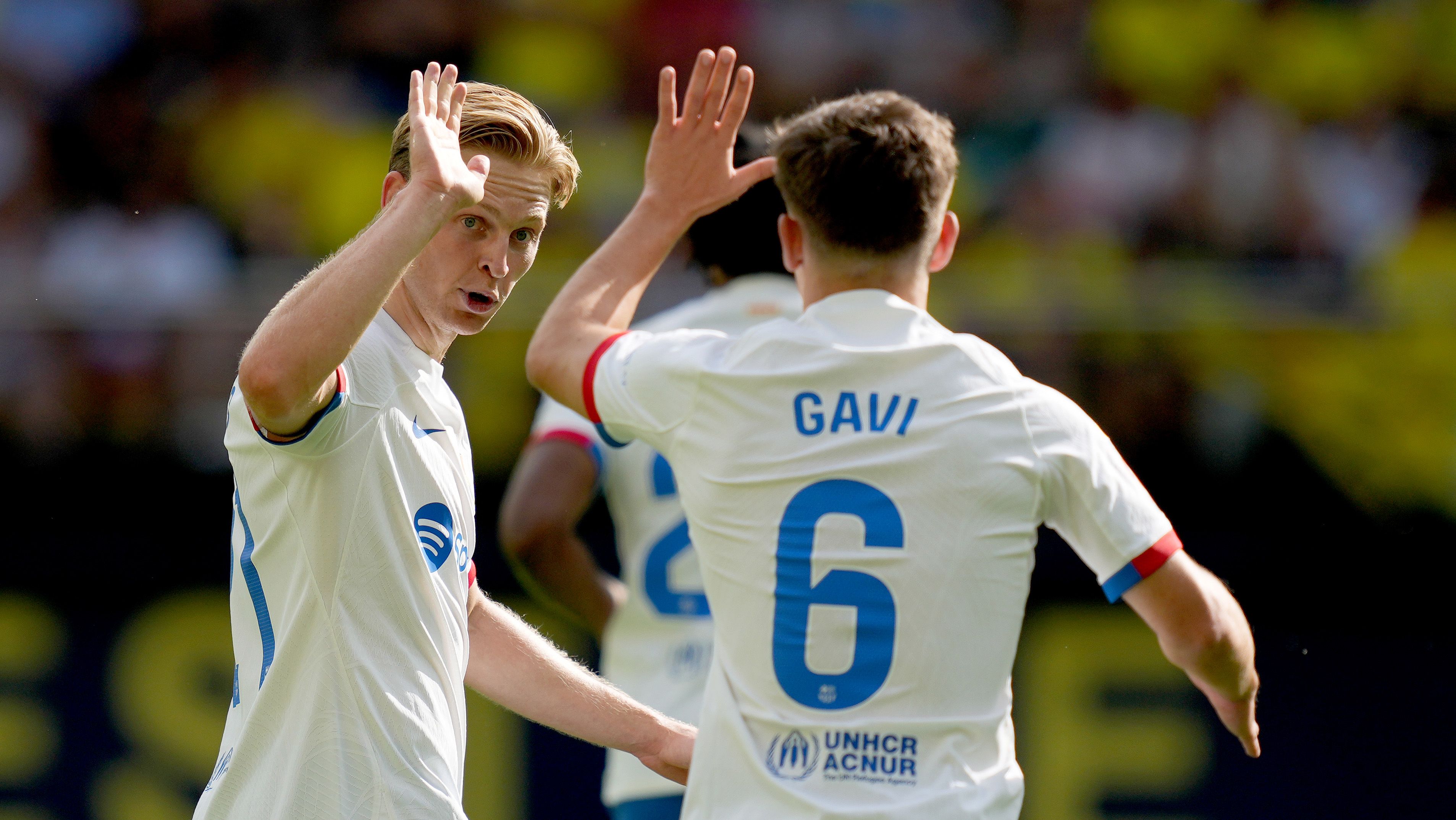 Frenkie de Jong y Gavi en un partido del FC Barcelona