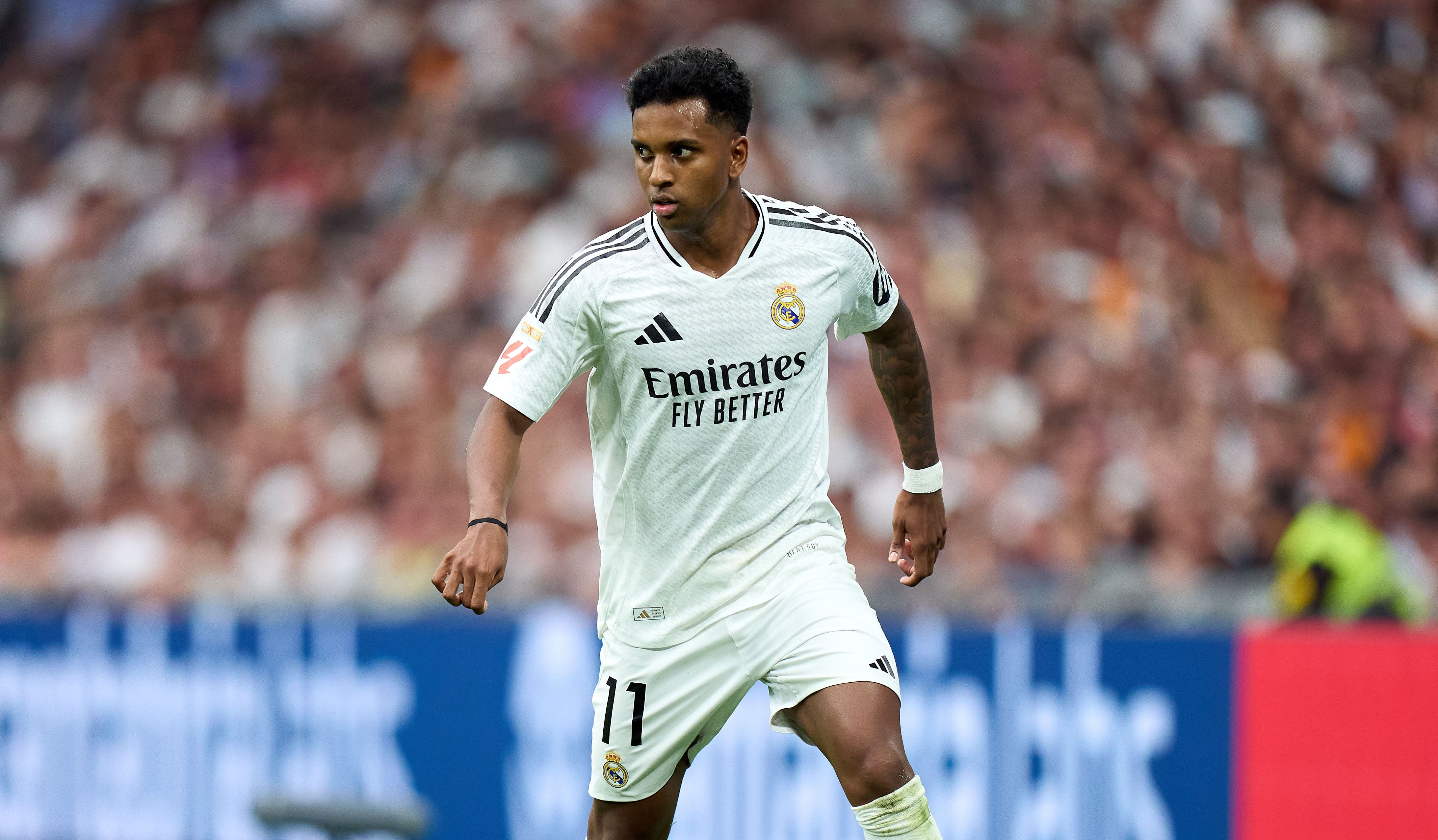 Rodrygo jugando un partido con el Real Madrid 