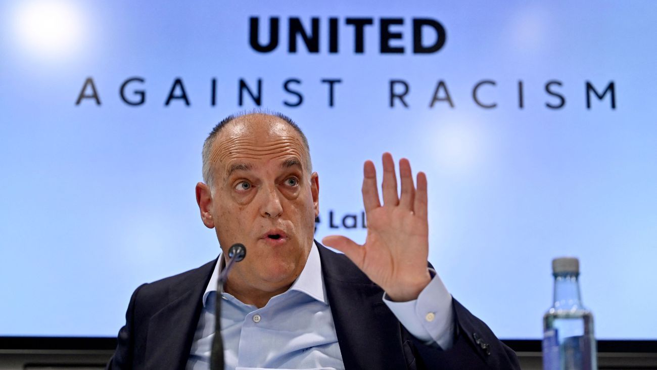 Javier Tebas, presidente de LaLiga, opina sobre las polémicas declaraciones de Vinicius y el racismo en España