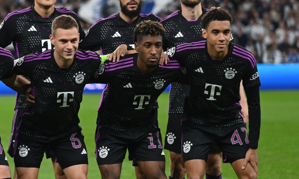 Joshua Kimmich, Kingsley Coman y Jamal Musiala con el Bayern Múnich