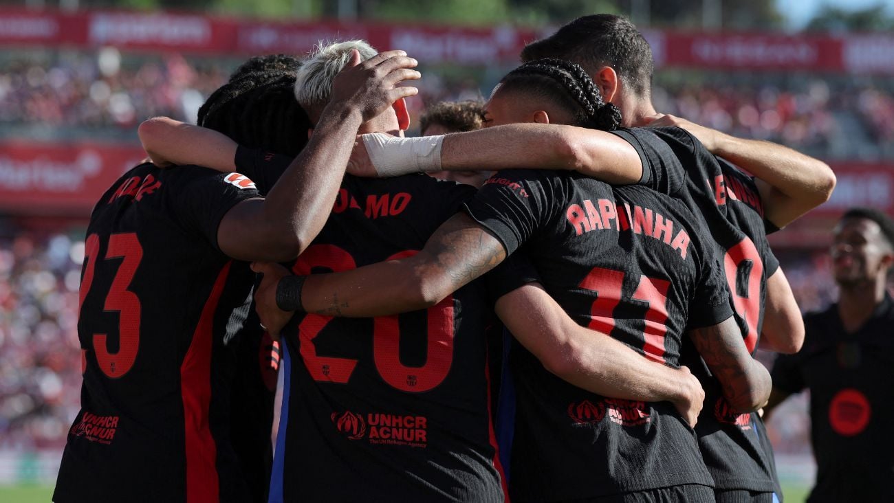 Jugadores del FC Barcelona celebrando uno de sus goles contra el Girona en la jornada cinco de LaLiga EA Sports 2024 25