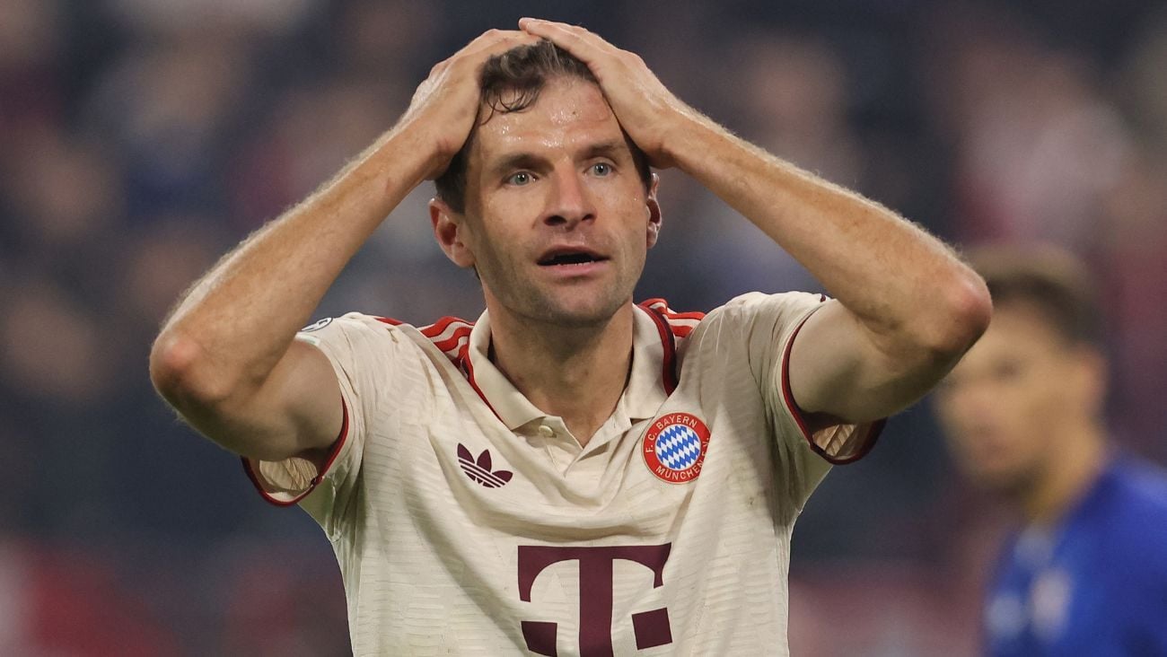 Thomas Müller en el duelo entre el Bayern Múnich y el Dinamo Zagreb en la UEFA Champions League 2024 25