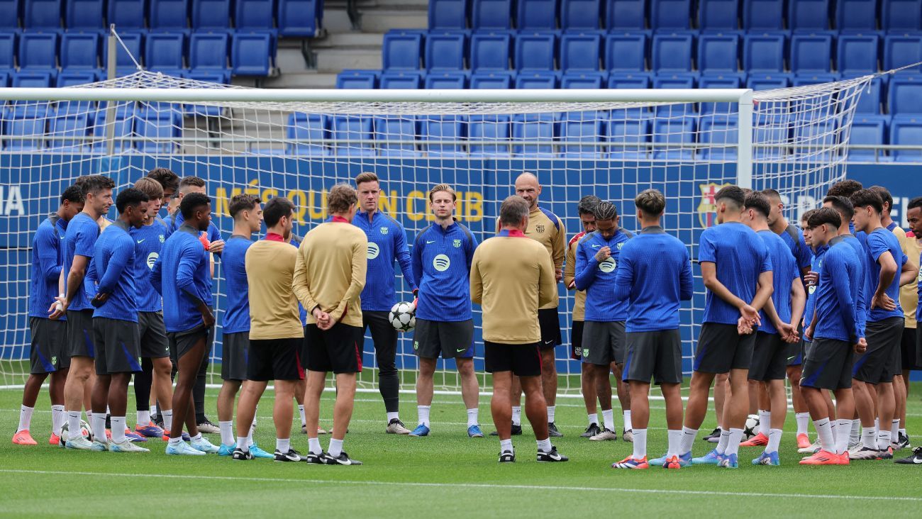 Sesión de entrenamiento del FC Barcelona de cara al duelo ante el AS Mónaco en la UEFA Champions League 2024 25