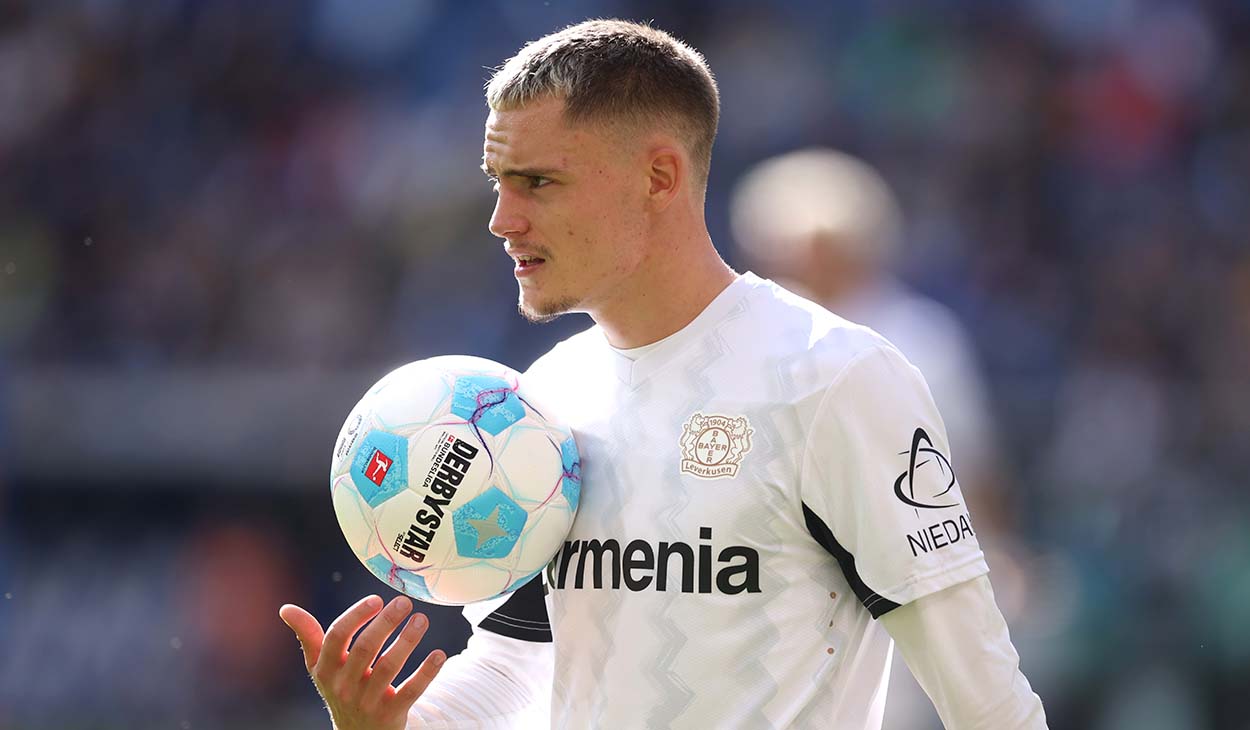 Florian Wirtz durante un partido con el Bayer Leverkusen