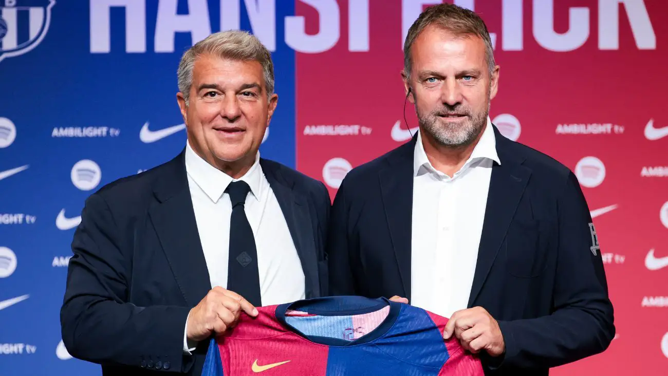 Joan Laporta y Hansi Flick en la presentación del entrenador alemán como nuevo técnico del FC Barcelona