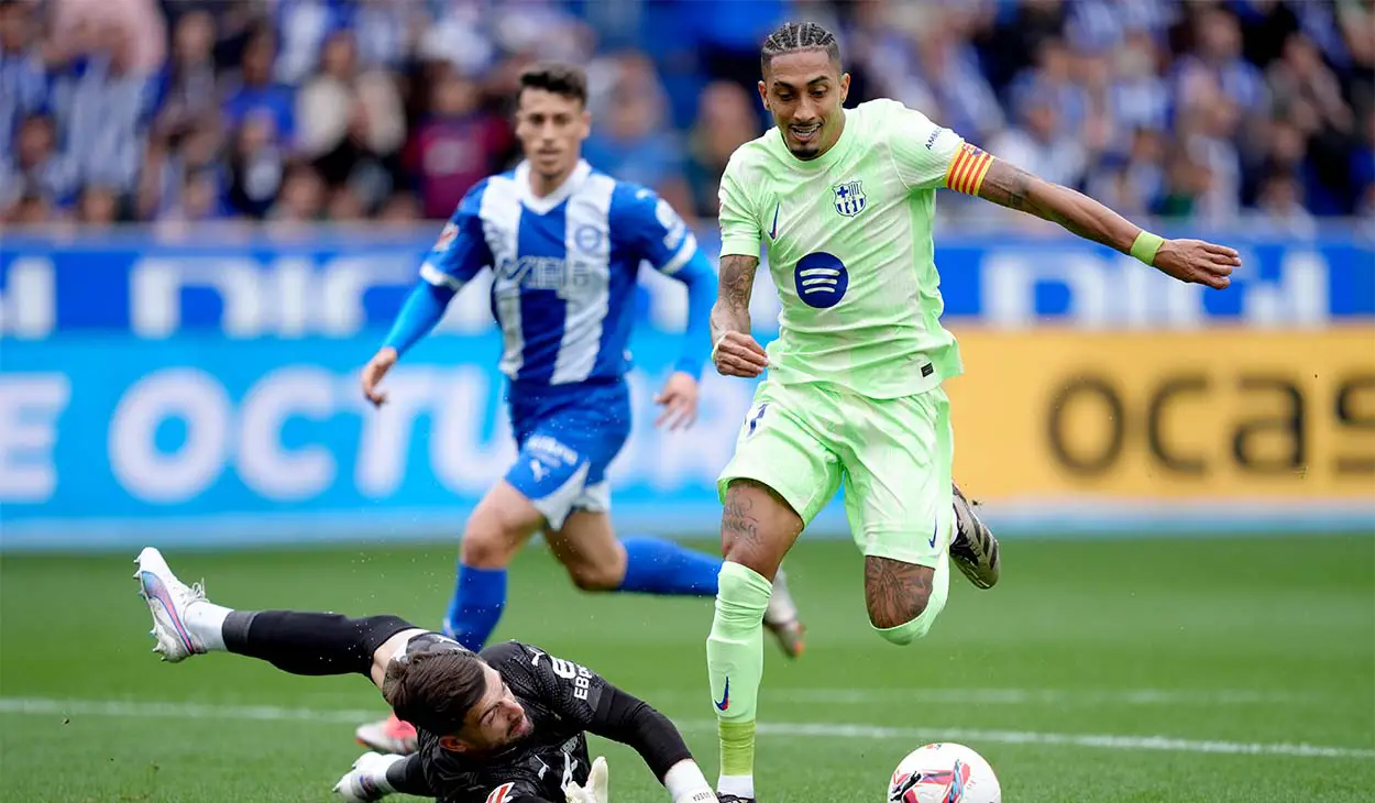 Raphinha durante el Alavés-Barça (0-3)