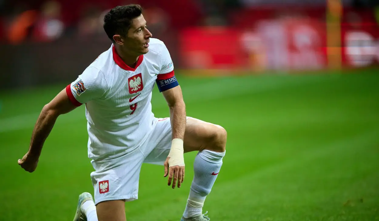 ¡Se encienden las alarmas en el Barça! Lewandowski jugó lesionado con Polonia