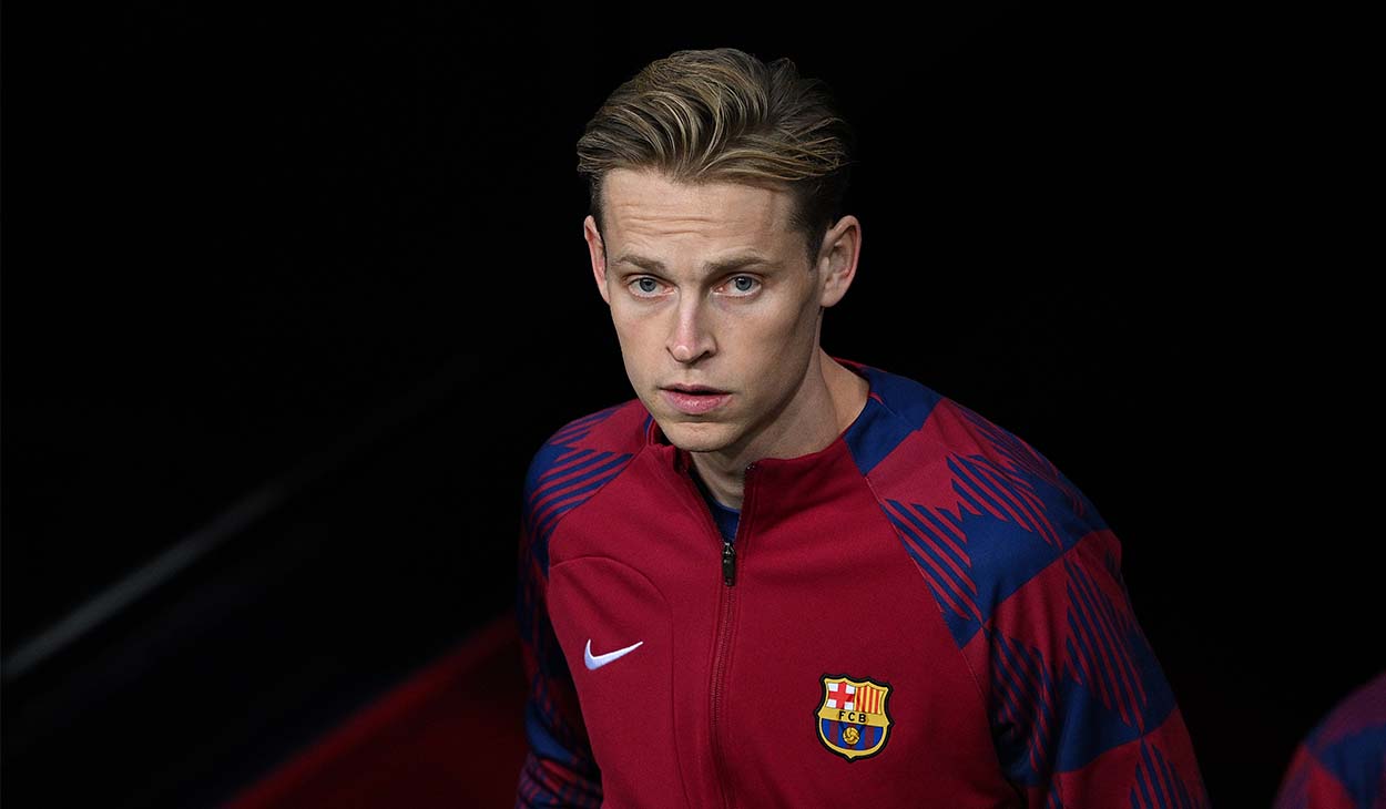 Frenkie de Jong antes de un partido con el Barça