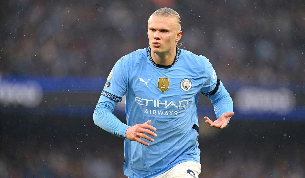 Erling Haaland en un partido con el Manchester City