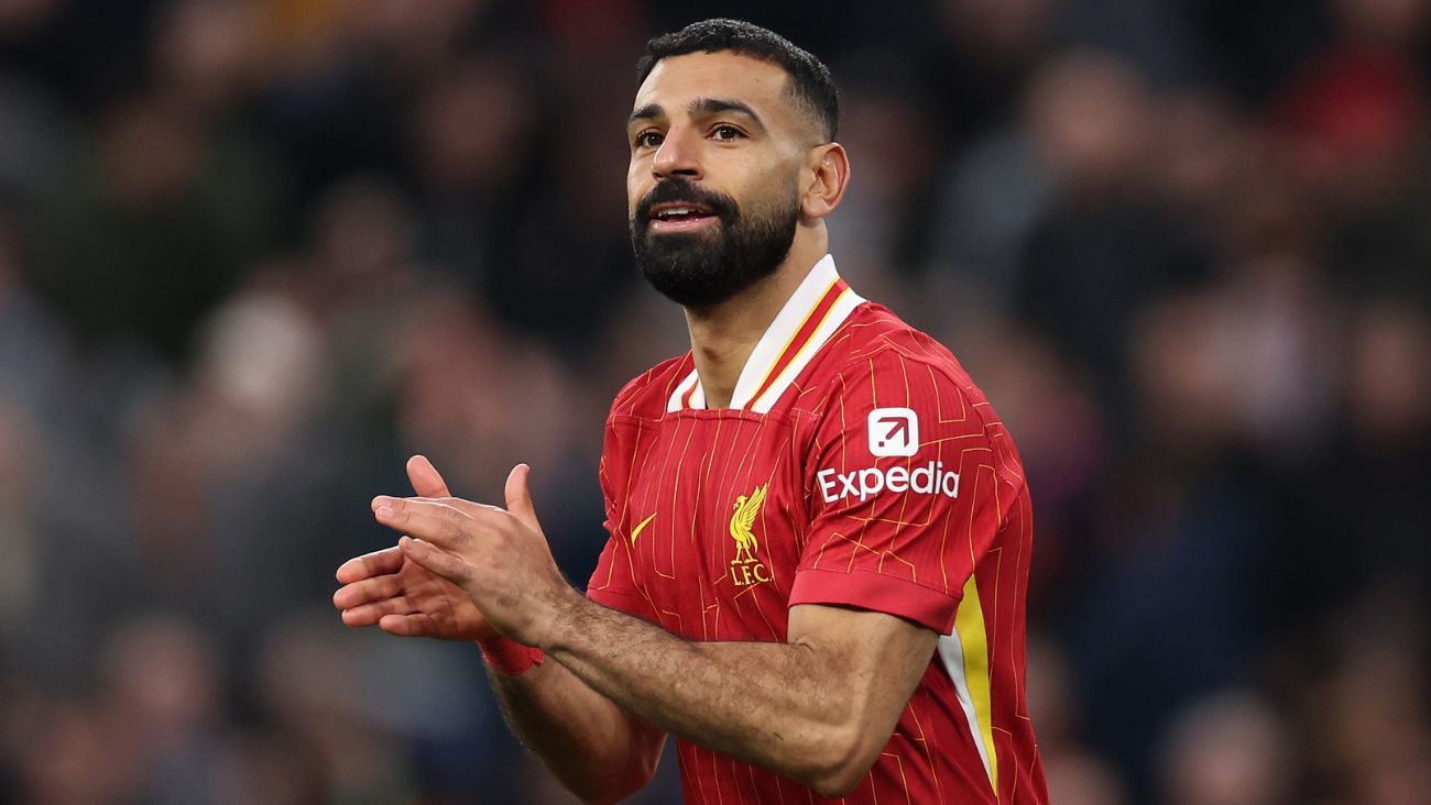 Mohamed Salah en el duelo entre el Liverpool y el Brighton en la Premier League 2024 25