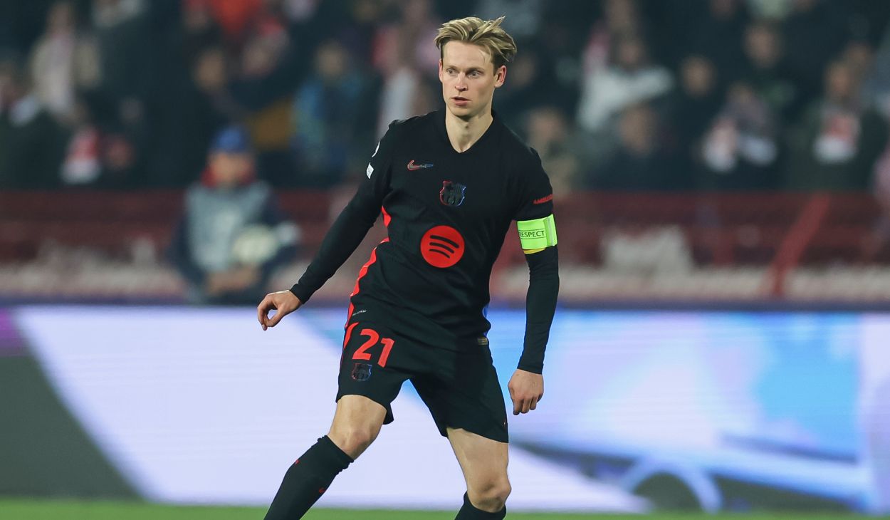 Frenkie de Jong desaprovechó una oportunidad de oro en su primera titularidad en 7 meses