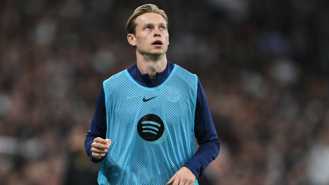 Frenkie de Jong en el duelo entre el Real Madrid y el FC Barcelona en LaLiga EA Sports 2024 25