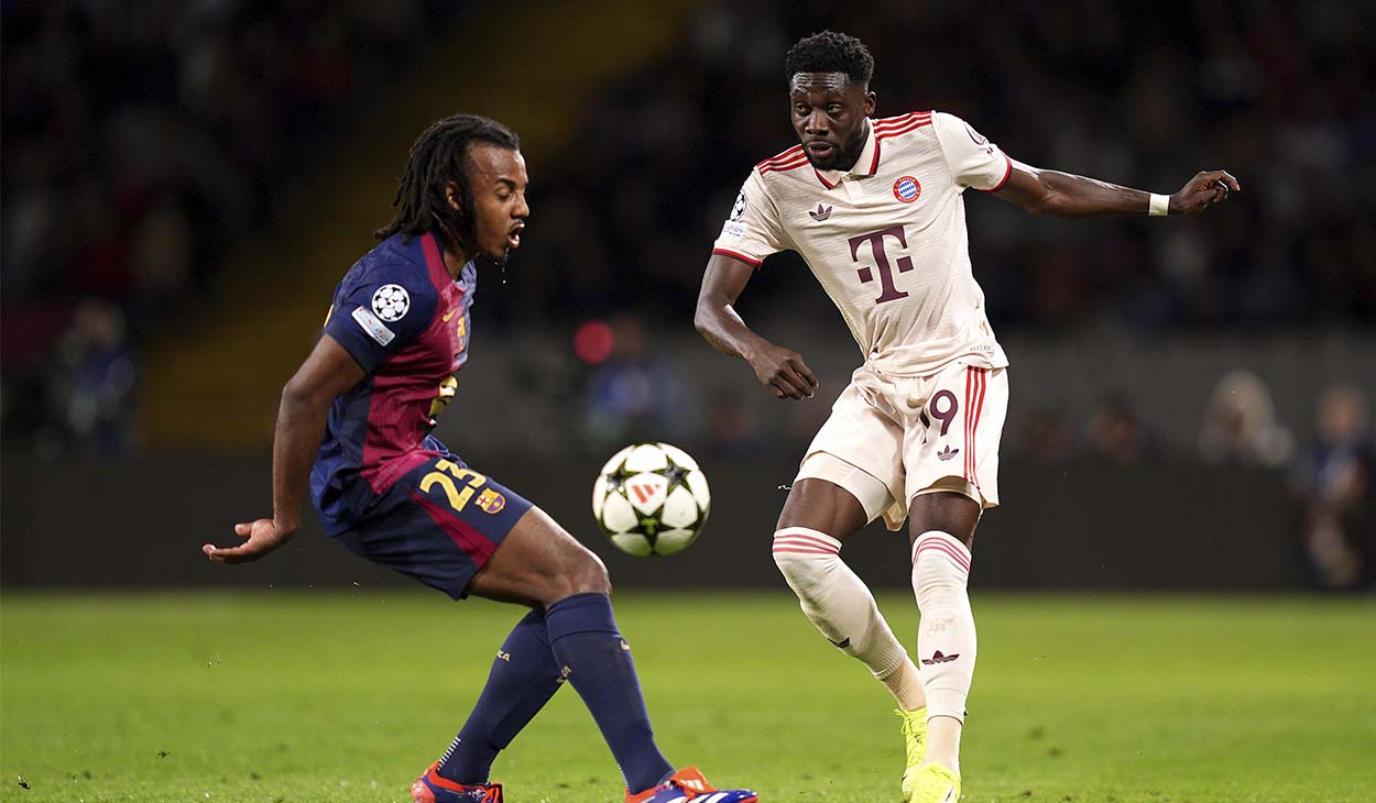 alphonso davies v fc barcelona