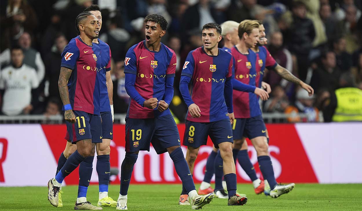 Jugadores del Barça festejando un gol contra el Real Madrid